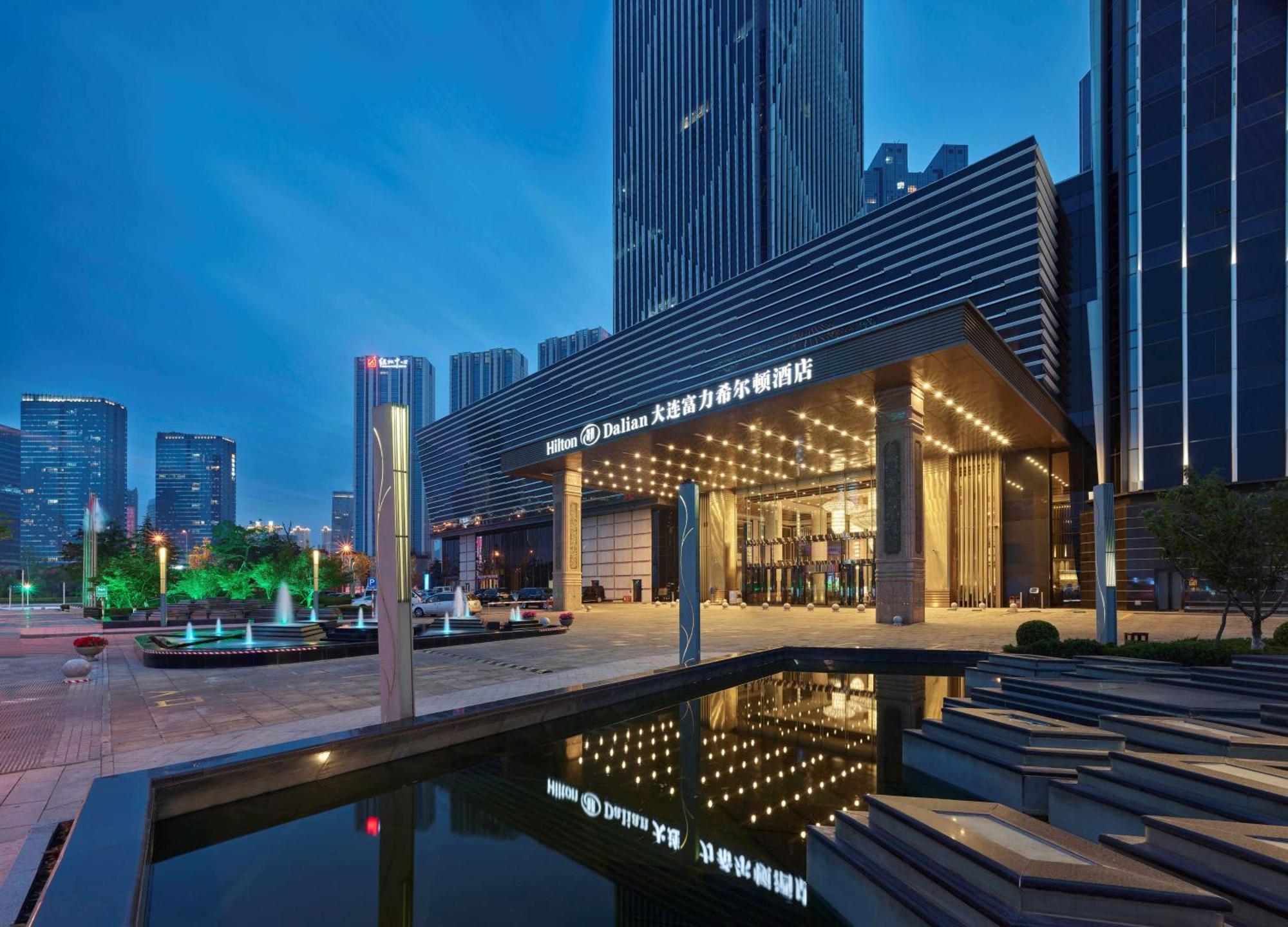 Hilton Dalian Hotel Exterior photo